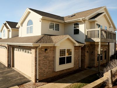 9283 S 51st St #704, Franklin, WI, 53132