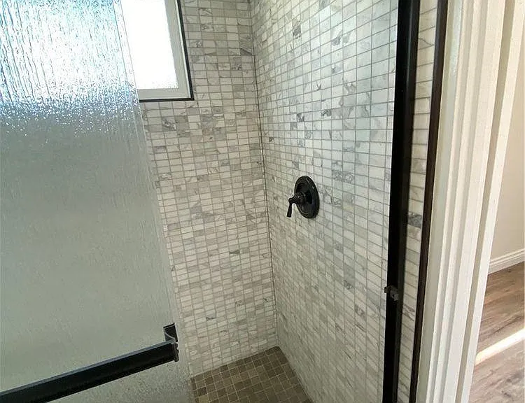 1246 E Quincy Ave — Photo 10
