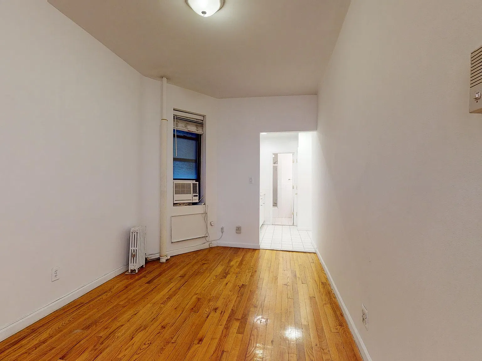 322 East 89th Street — Photo 3