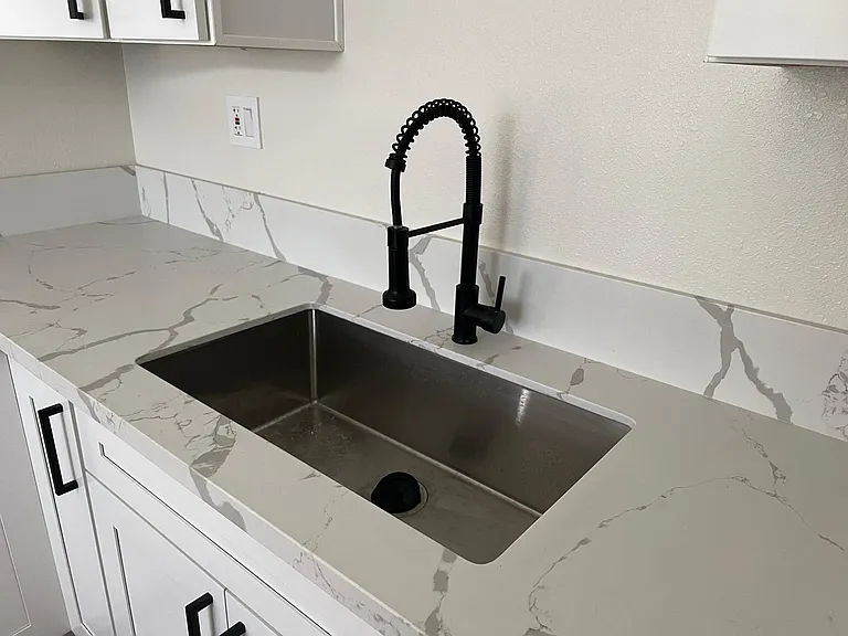 537 Ramona Ave — Photo 3