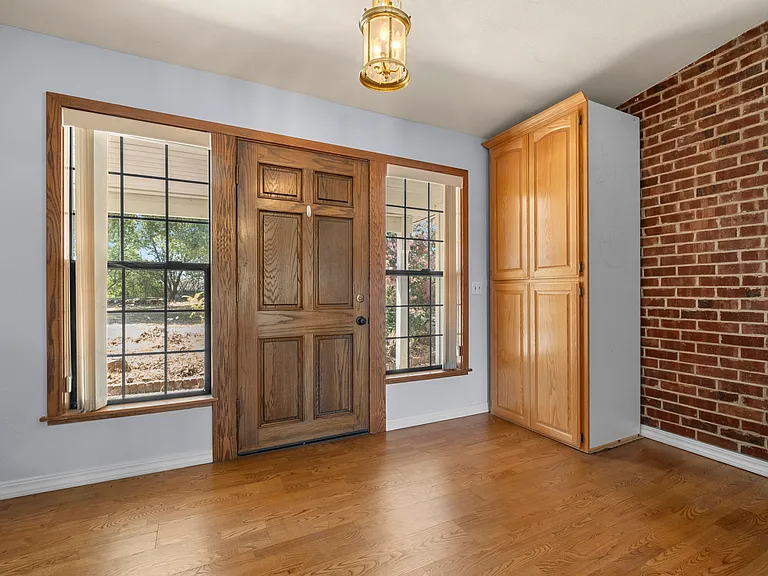 2835 Easy St — Photo 10
