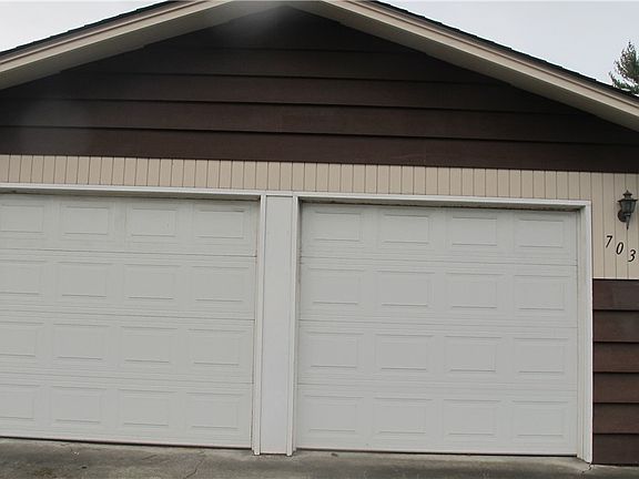 2nd image of 7030 Yakima Ave