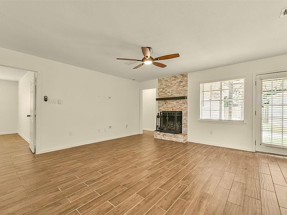 5th image of 11314 Sageview Dr