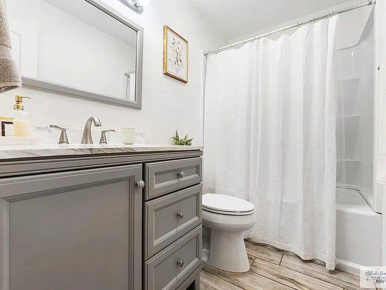 105 Sally Ln — Photo 14