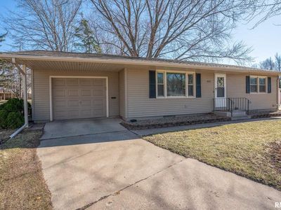 4137 N Linwood Ave, Davenport, IA, 52806