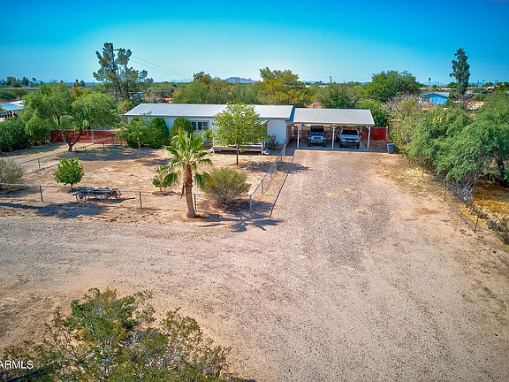 2nd image of 17955 W HOPI Drive