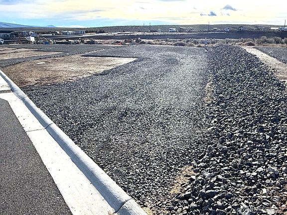 2nd image of 1769 Naches Wenas Rd #85