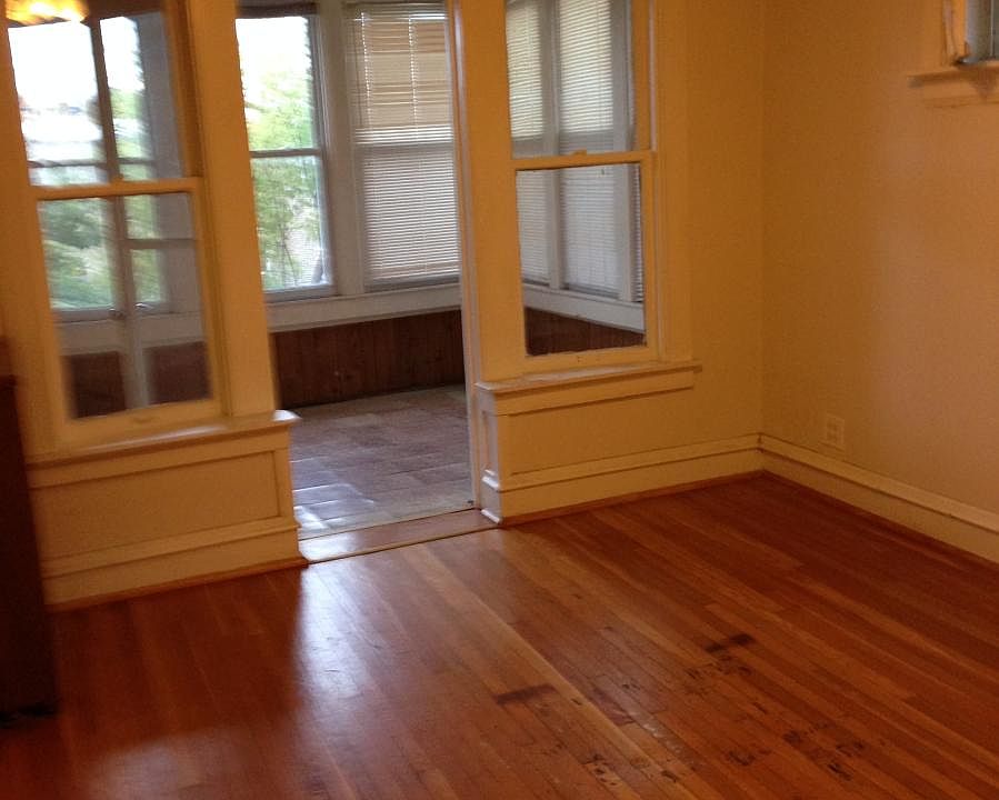 1st image of 931 Hinman Ave