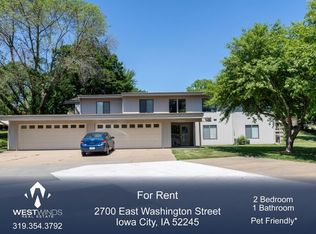 2700 E Washington St APT 11, Iowa City, IA 52245