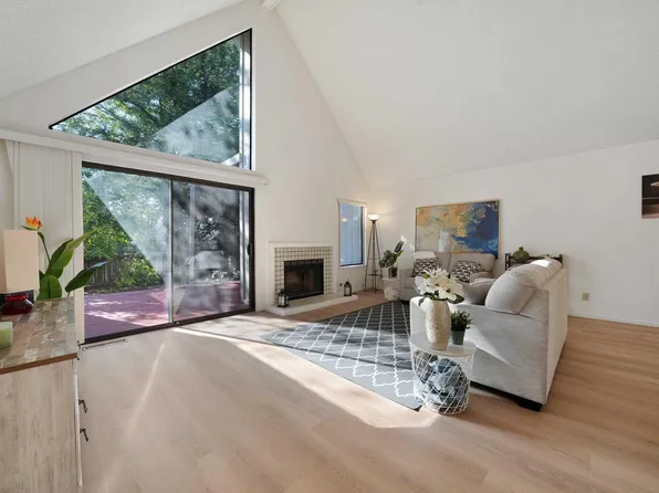 215 Avenida Barbera, Sonoma, CA 95476