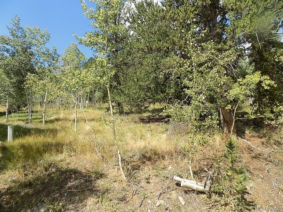 1st image of 340 Aspen Way