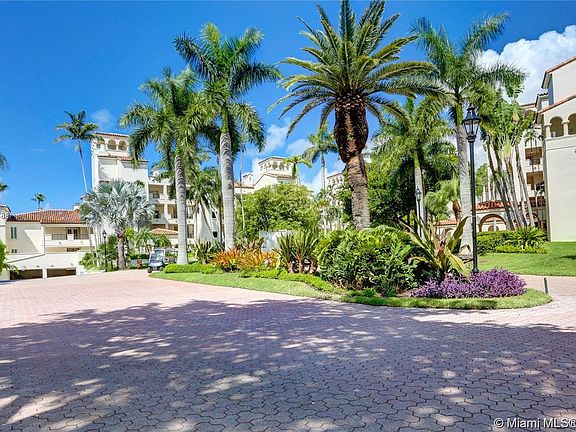 3rd image of 2423 Fisher Island Dr #2423