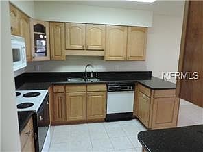 5th image of 2609 Waterford Way APT B