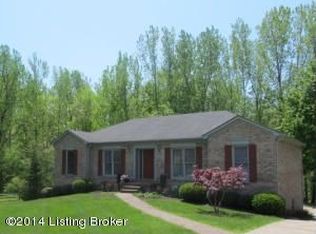 1202 Cliffwood Dr, Goshen, KY 40026
