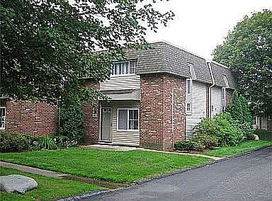 1st image of 562 Kellogg St