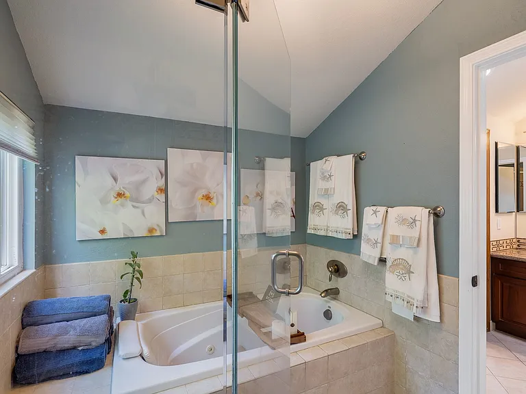 70 Mariani Ct — Photo 31