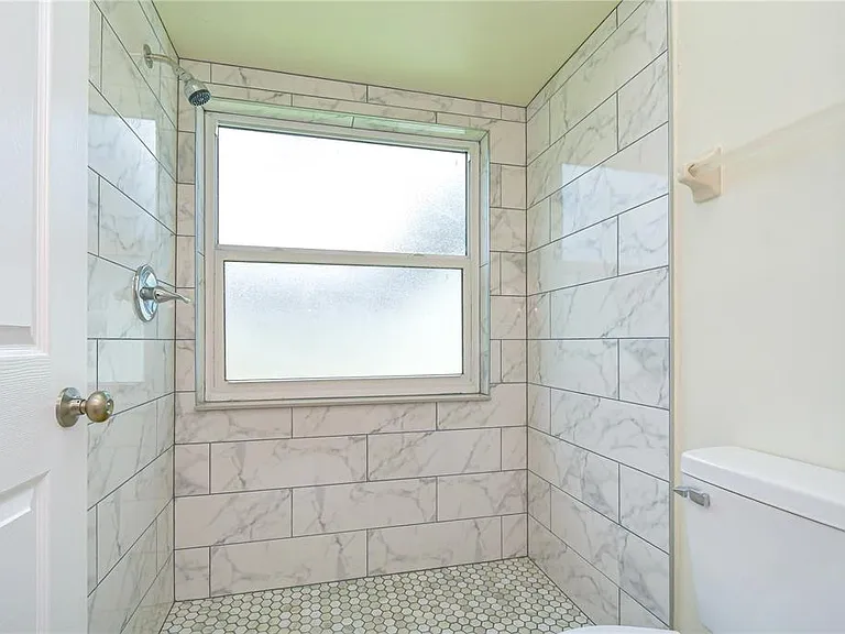 1108 Dockside Dr — Photo 63