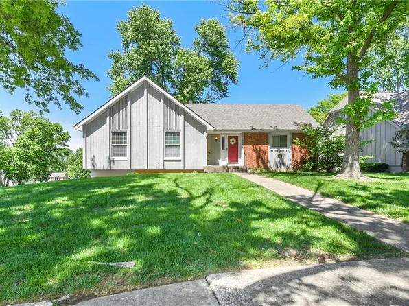 10941 Nieman Rd, Overland Park, KS 66210