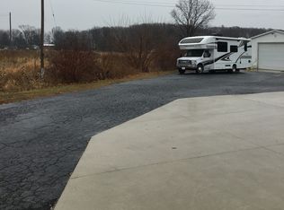 9245 S Custer Rd, Monroe, MI 48161