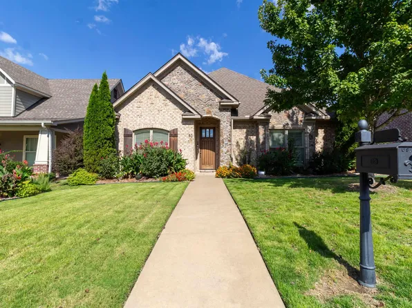 53 Wildwood Place Cir, Little Rock, AR 72223