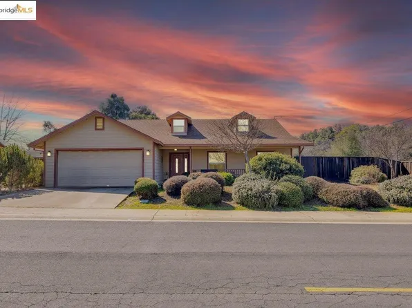 10813 Countryside Ct, Sonora, CA 95370