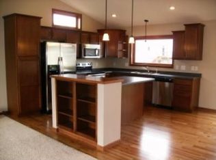 2691 Flagstone Ln NW, Rochester, MN 55901