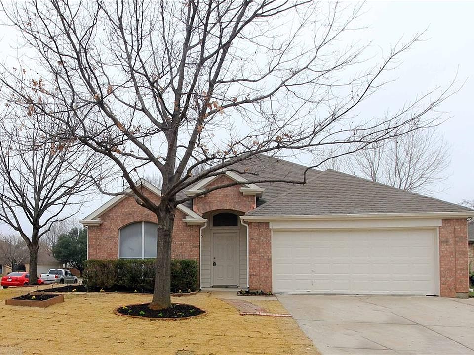 1st image of 775 Texas Oak Trl