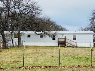 165 Oakley Cir, Weatherford, TX 76085