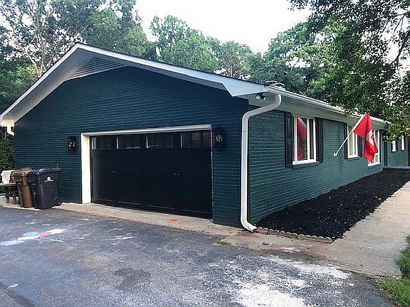3rd image of 8429 Corteland Dr