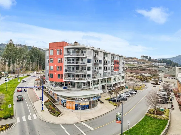 1311 Lakepoint Way #406, Langford, BC V9B 0S7