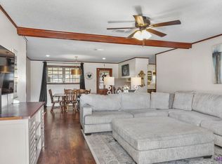 1212 E Rome St, Gonzales, LA 70737