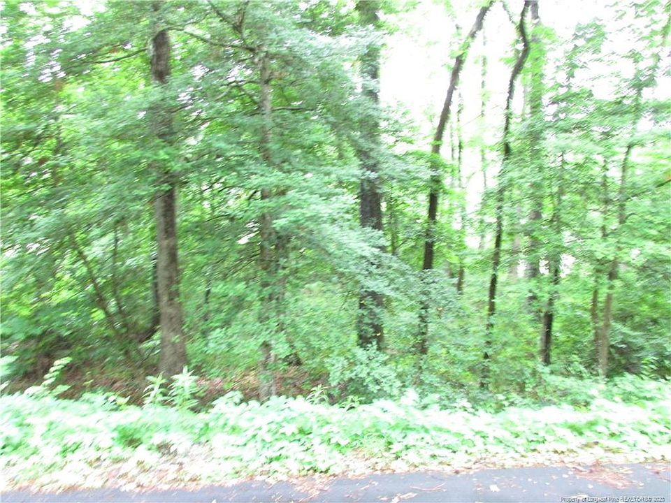 1st image of 647 Chelsea Dr