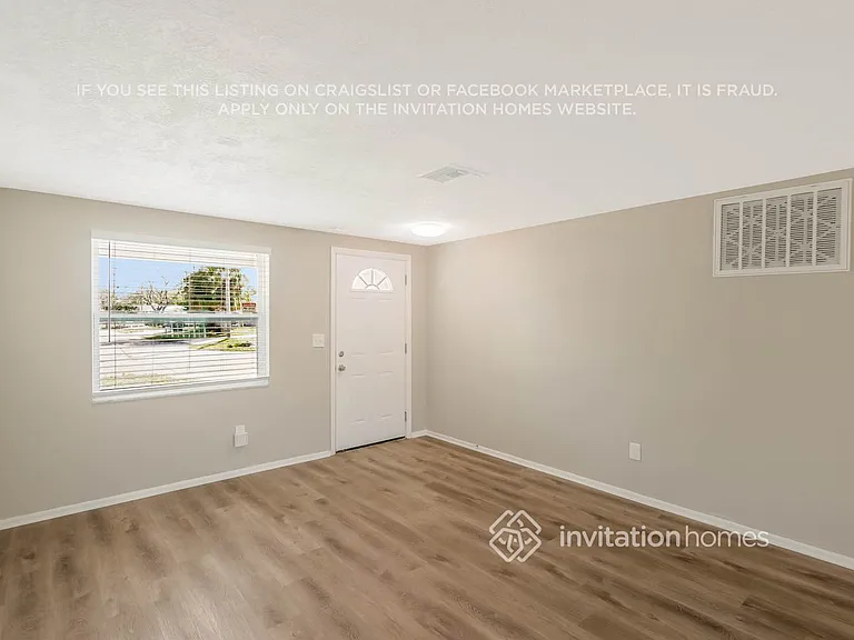 7321 Buchanan Dr — Photo 3