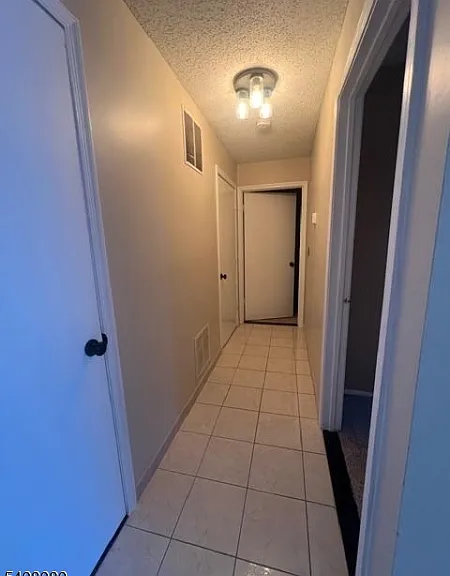 540 Holly Ct — Photo 12