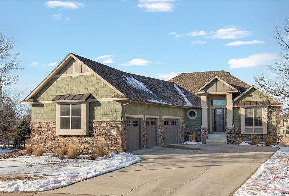 1st image of 4415 Saint Andrews Dr