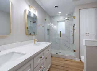 4411 Deer Lodge Dr, Houston, TX 77018