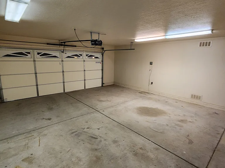 10684 E 39th Ln — Photo 18