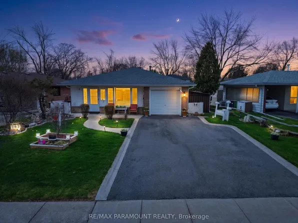 263 Bartley Bull Pkwy, Brampton, ON L6W 2L2