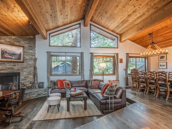 180 Convict Dr, Mammoth Lakes, CA 93546