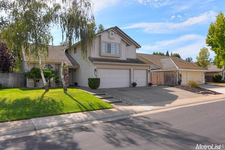1st image of 609 Vernon Oaks Dr