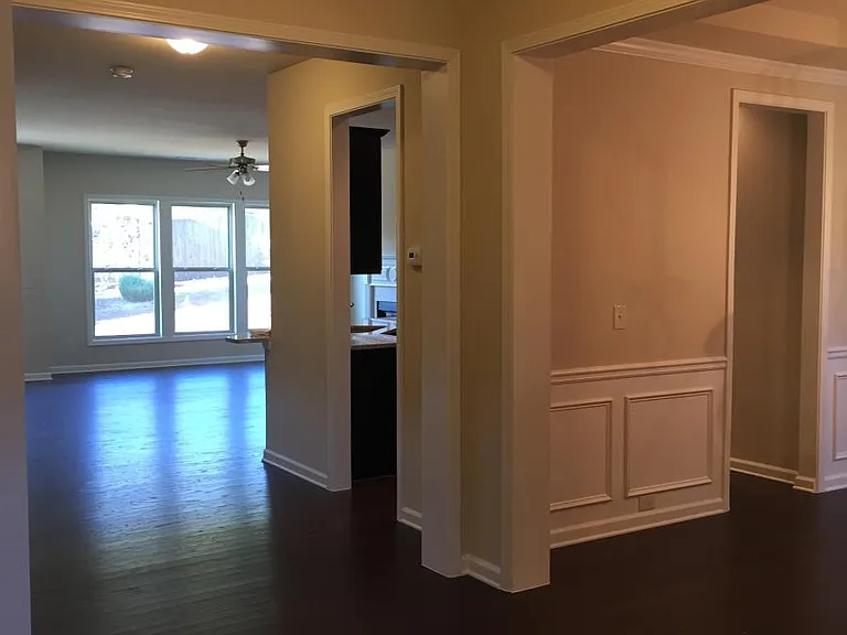 Spacious Entry Way