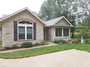 241 Heritage Point, Dalton, OH 44618