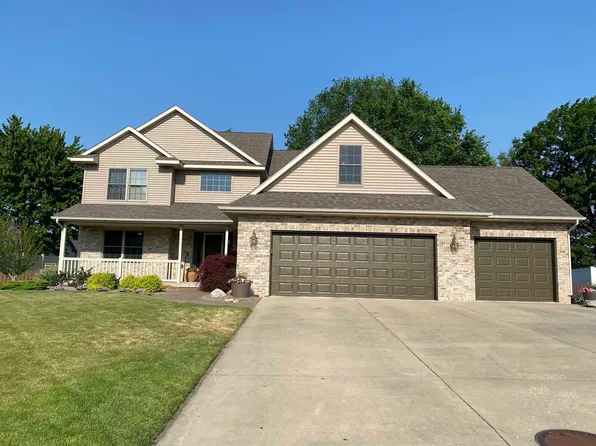 4677 Schauman Dr, Bay City, MI 48706