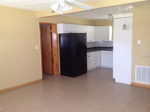 2nd image of 2119 Carroll Pl