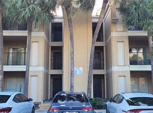 733 Riverside Dr APT 1220, Pompano Beach, FL 33071