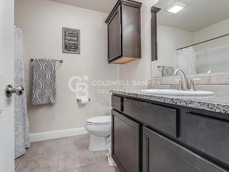 13612 Waco Ave — Photo 8