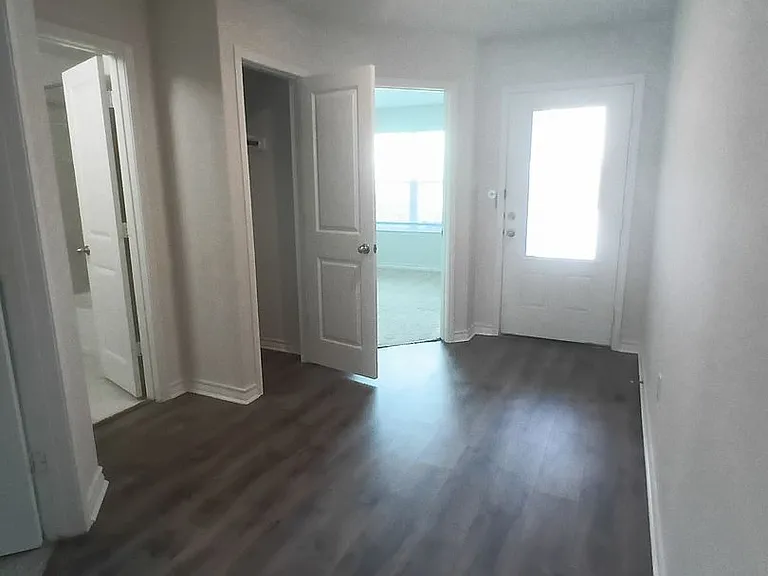 6507 Hoffman Pln — Photo 3
