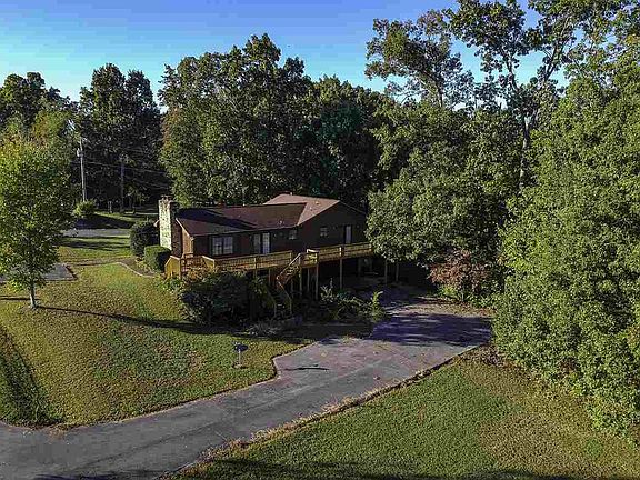 2nd image of 1242 Stonewall Jackson Dr