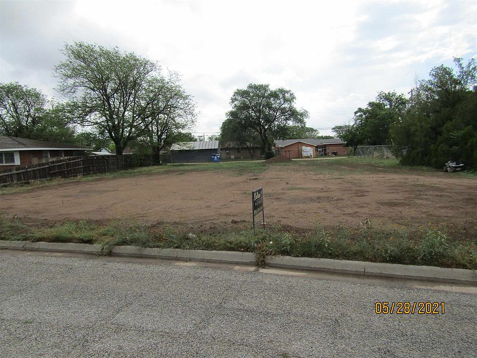 2nd image of 504 Avenue I