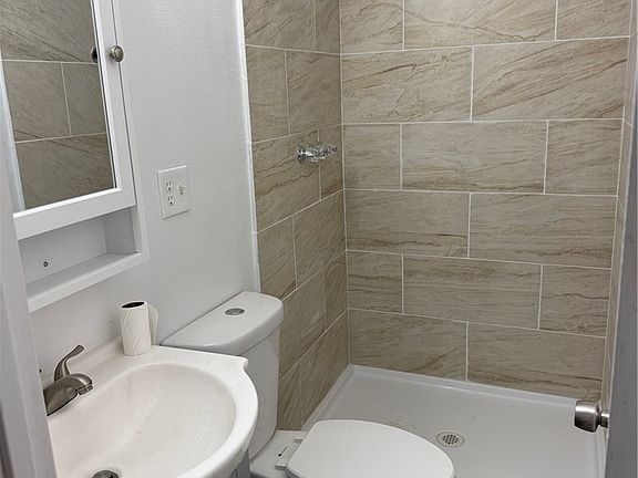 3rd image of 16100 Navajo Rd #2